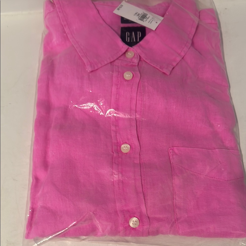 GAP Bright Pink Button-Up Shirt